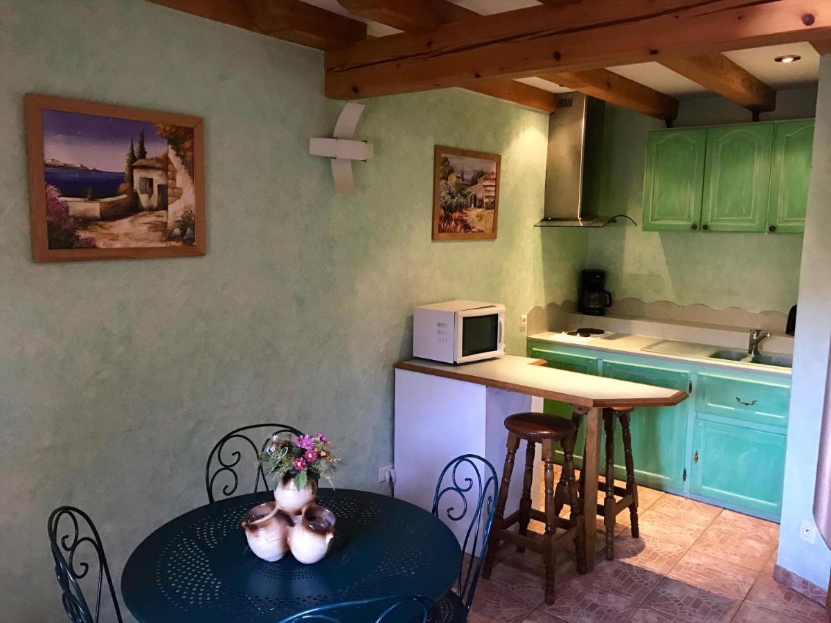 L'Estaminet De La Vallee - Le Provencal Russ Eksteriør bilde